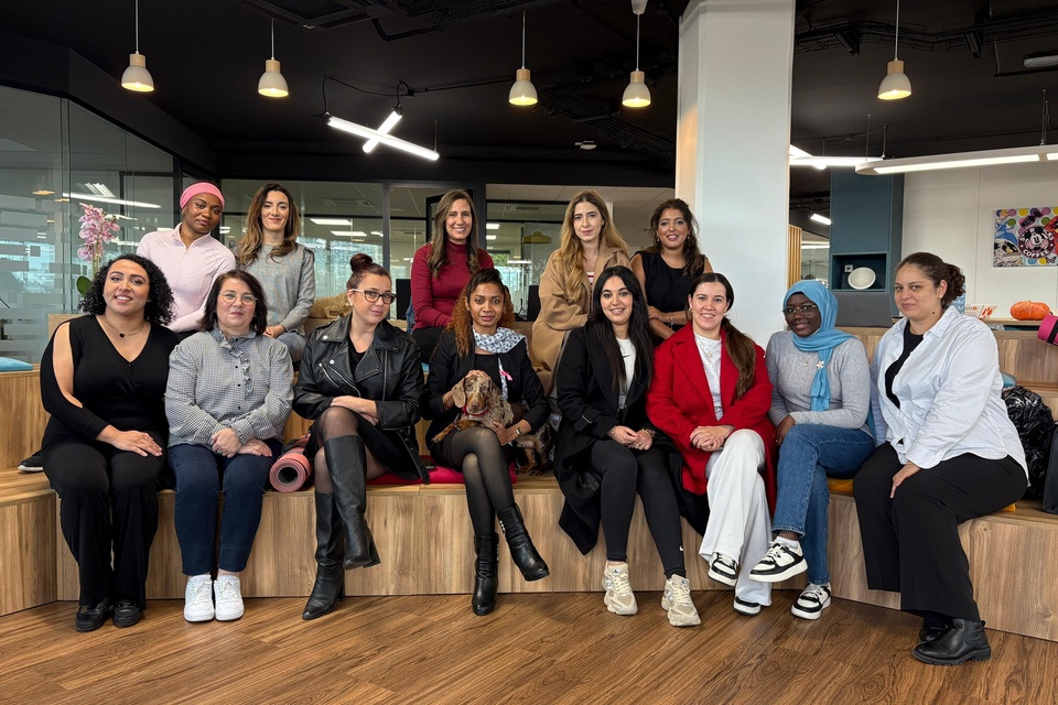 Une journée pour elles, une journée pour nous ! cover